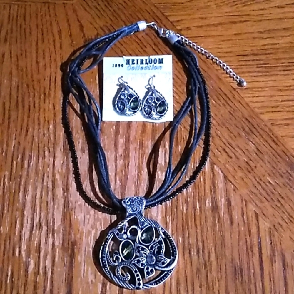 Necklace & Matching Earrings